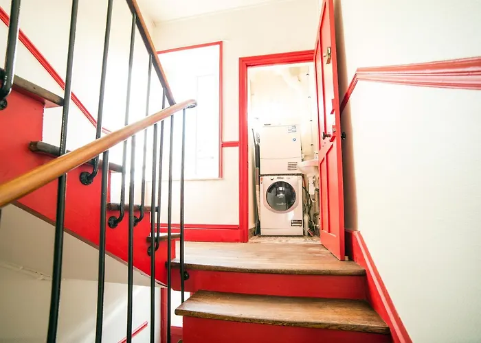 Le Grand Dupont Du Parc Ste-marie - Insolites *